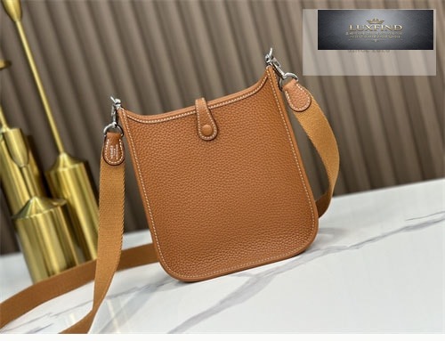 에르메스 미니 에블린 16 Mini Evelyne 16