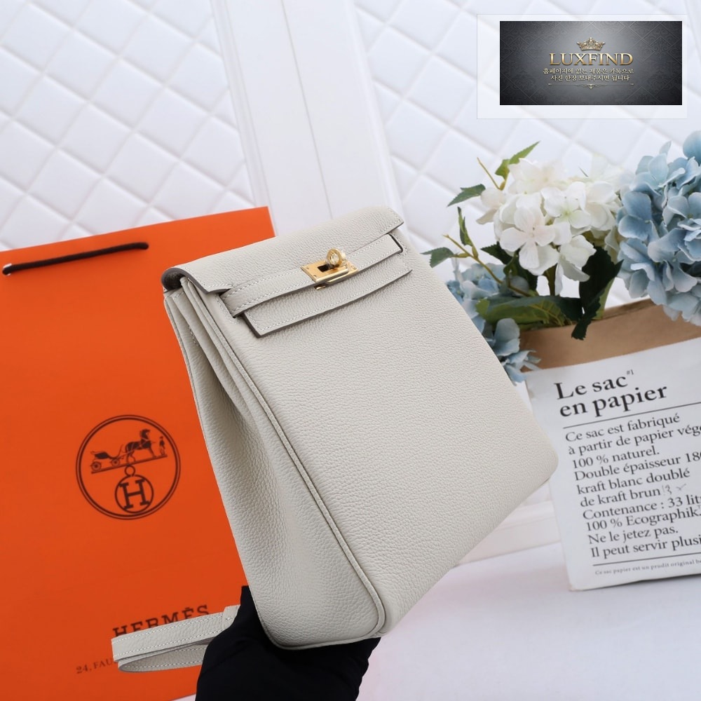 Hermes Kelly Ado 22