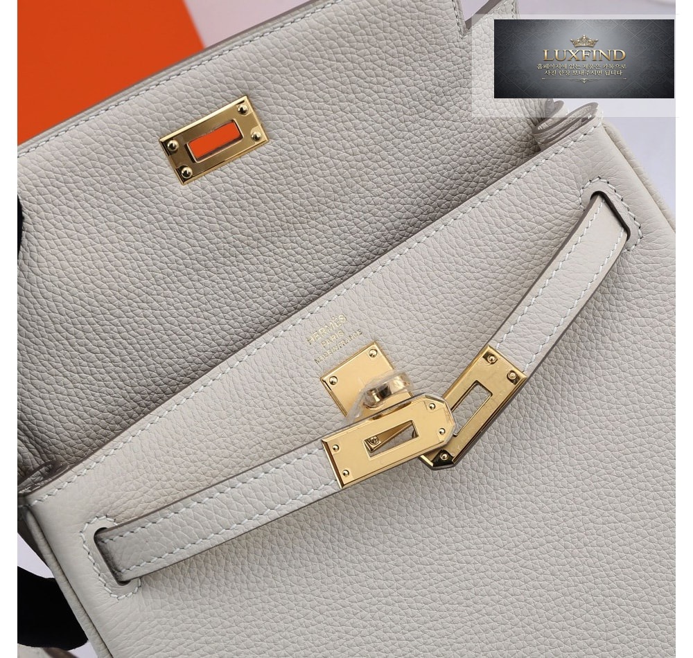 Hermes Kelly Ado 22