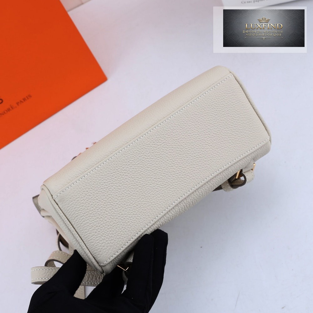Hermes Kelly Ado 22