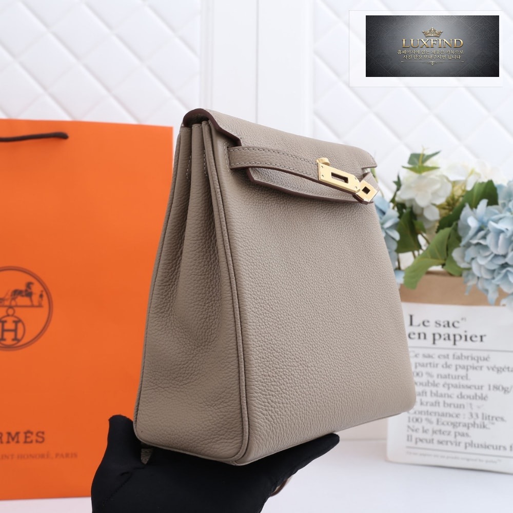Hermes Kelly Ado 22
