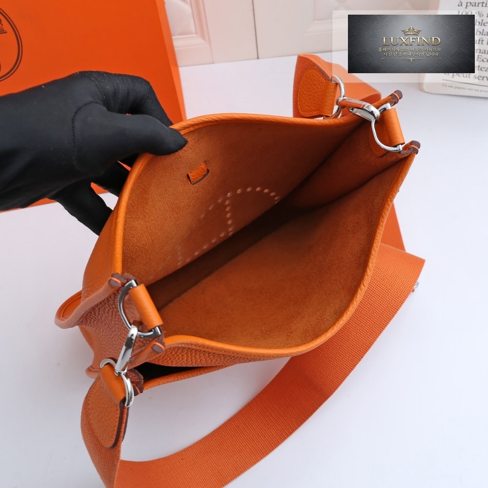 Hermes Evelyne 28