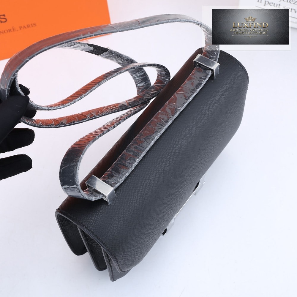 Hermes Constance 24
