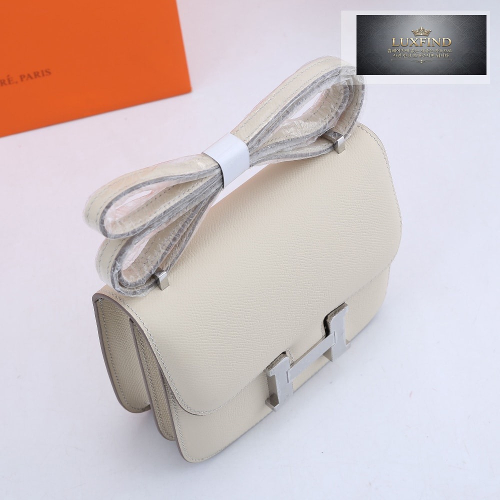 Hermes Constance 24